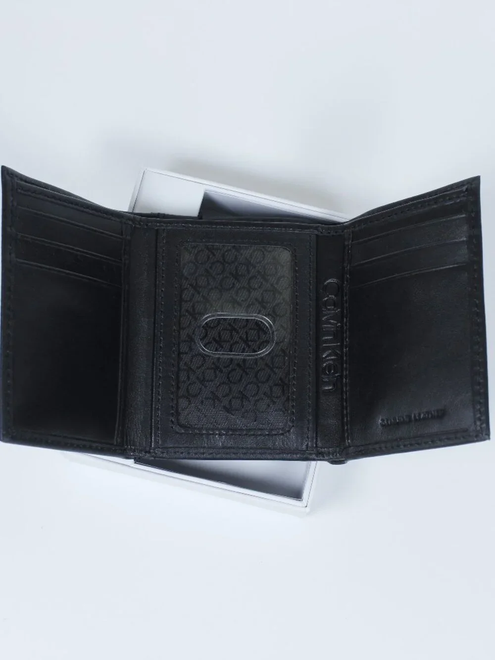 Calvin Klein Leather Wallet with RFID‎ Protection – New in Box
